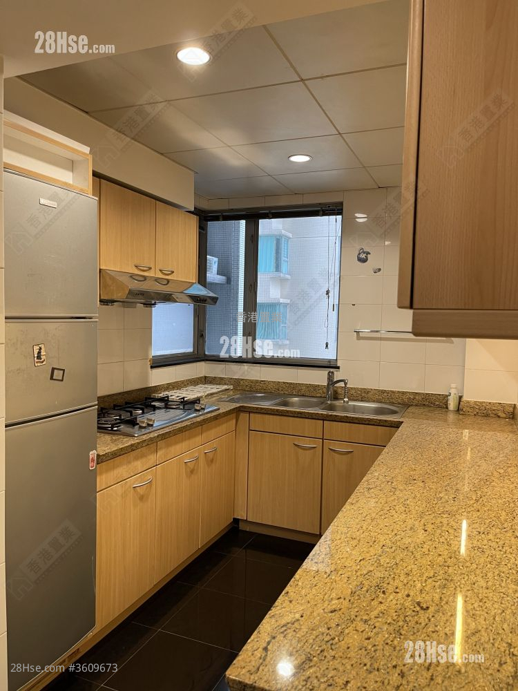 The Waterfront Sell 2 Bedrooms , 2 Bathrooms 930 ft² The Waterfront Sell 2 Bedrooms , 2 Bathrooms 930 ft²