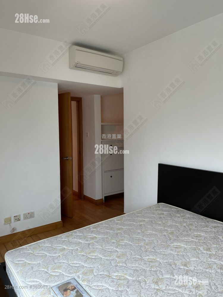 The Waterfront Sell 2 Bedrooms , 2 Bathrooms 930 ft² The Waterfront Sell 2 Bedrooms , 2 Bathrooms 930 ft²