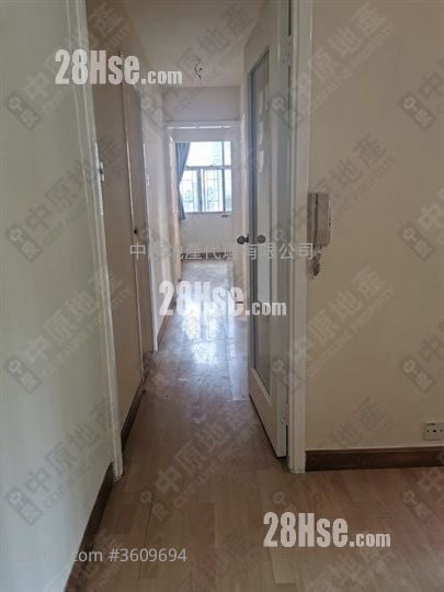 Taikoo Shing Sell 3 Bedrooms 747 ft² Taikoo Shing Sell 3 Bedrooms 747 ft²