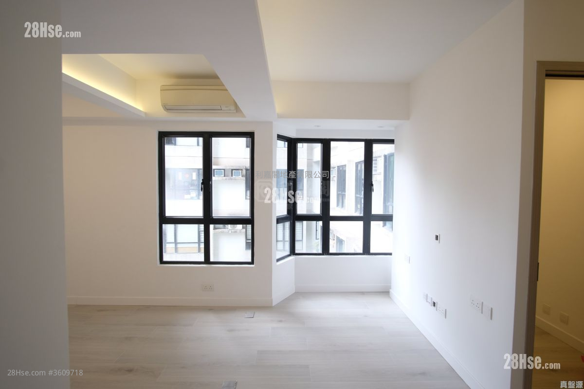 Vantage Park Sell 2 Bedrooms 636 ft² Vantage Park Sell 2 Bedrooms 636 ft²
