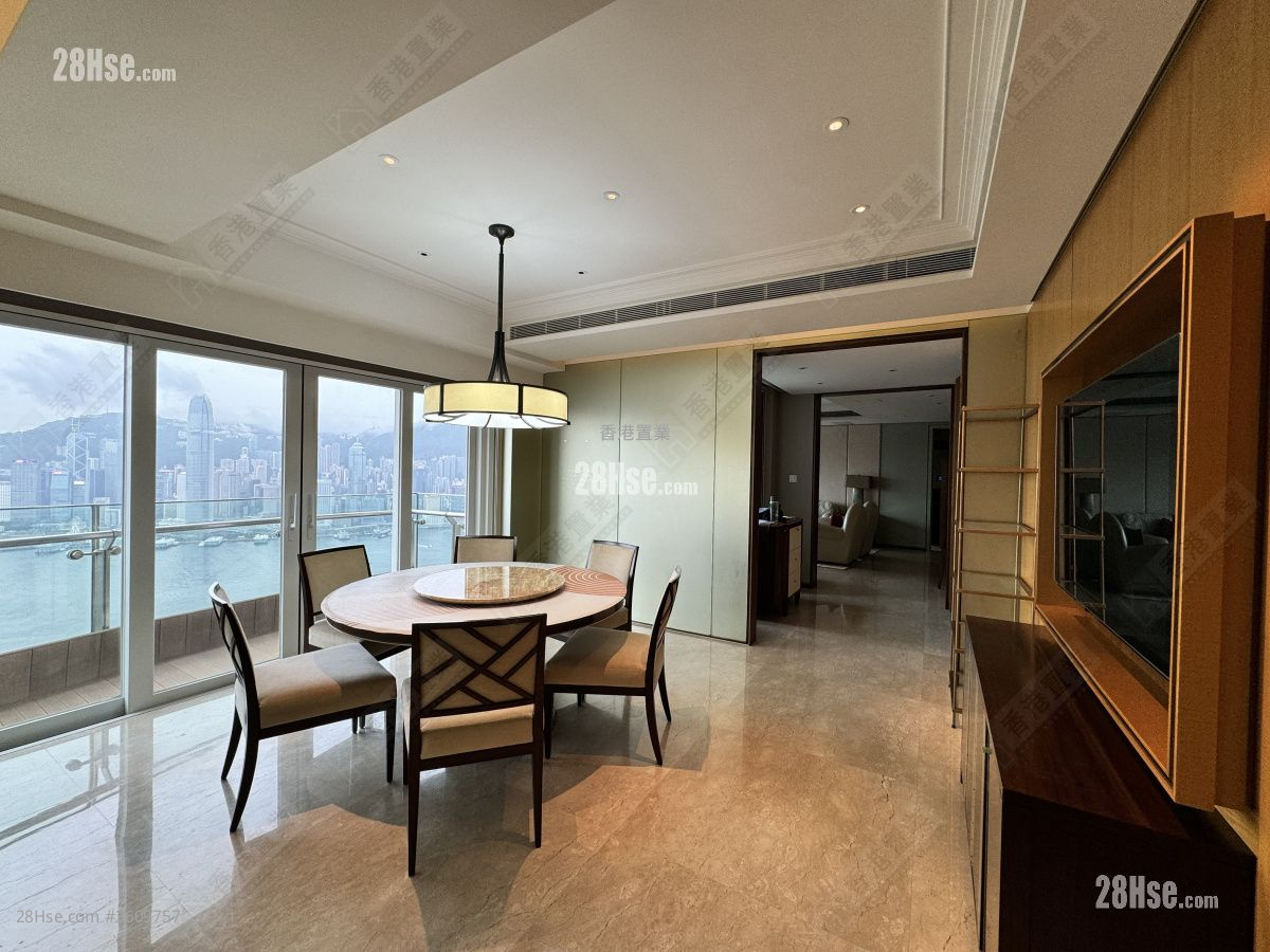 The Harbourside Sell 4 Bedrooms , 3 Bathrooms 1,713 ft² The Harbourside Sell 4 Bedrooms , 3 Bathrooms 1,713 ft²