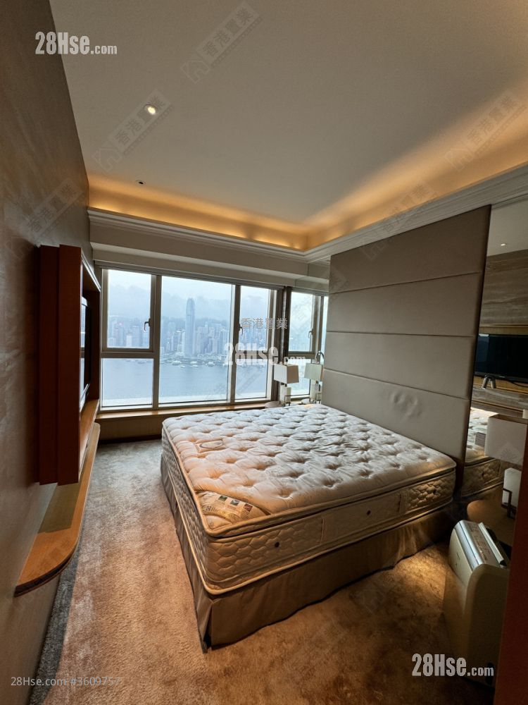 The Harbourside Sell 4 Bedrooms , 3 Bathrooms 1,713 ft² The Harbourside Sell 4 Bedrooms , 3 Bathrooms 1,713 ft²