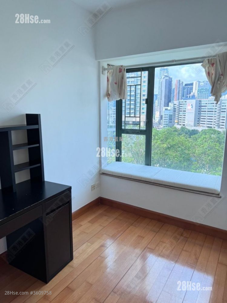 Central Park Sell 2 Bedrooms , 1 Bathroom 476 ft² Central Park Sell 2 Bedrooms , 1 Bathroom 476 ft²