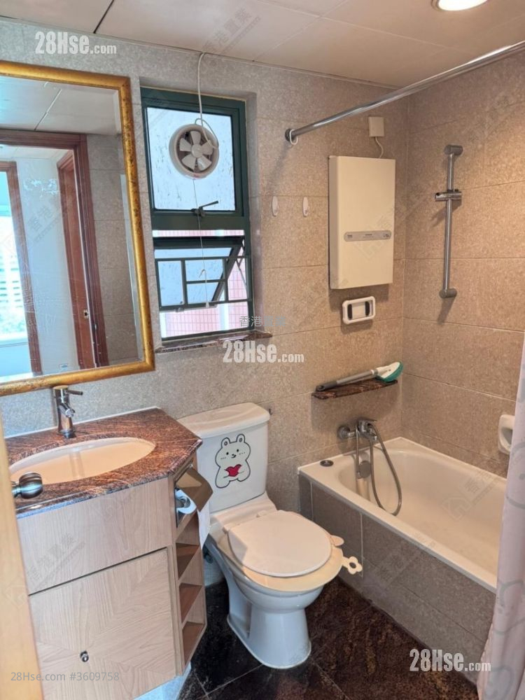 Central Park Sell 2 Bedrooms , 1 Bathroom 476 ft² Central Park Sell 2 Bedrooms , 1 Bathroom 476 ft²