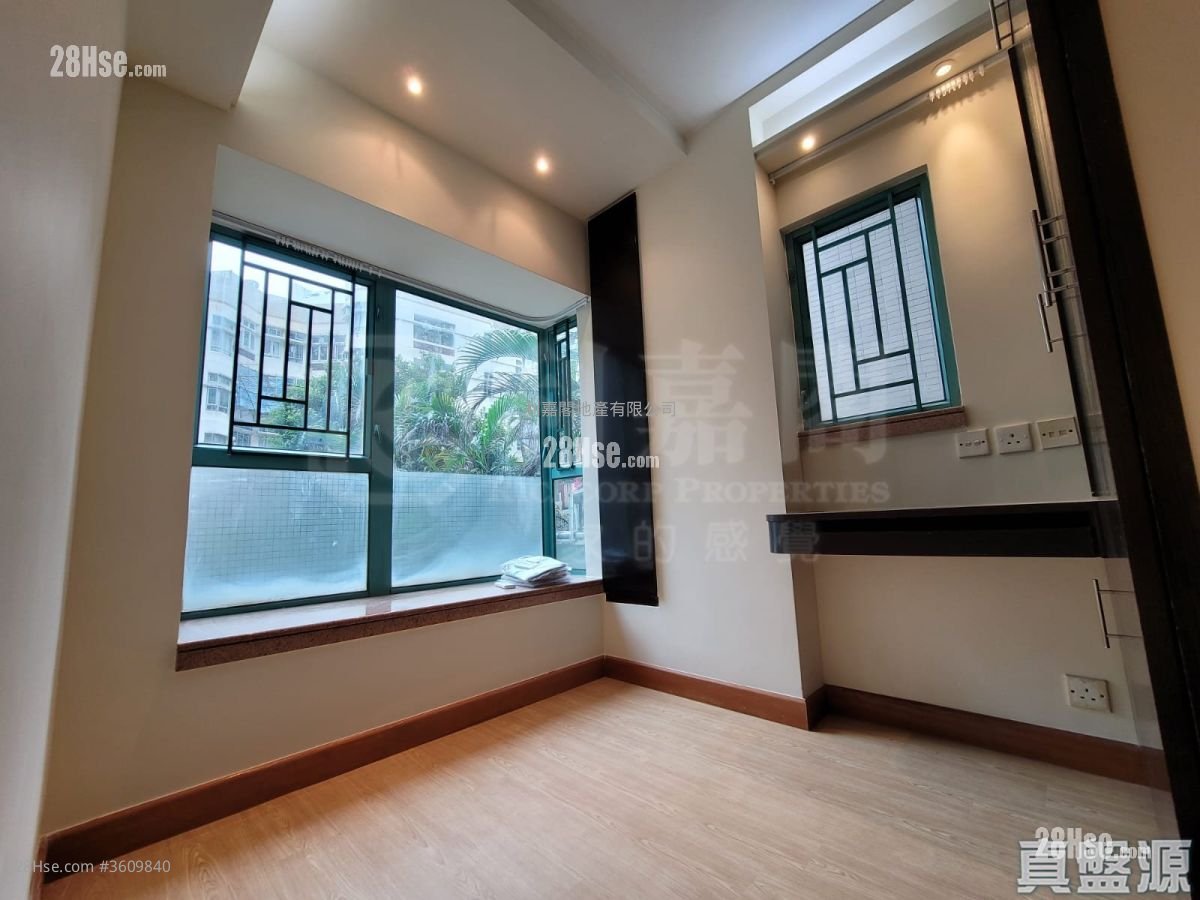Millennium Court Sell 3 Bedrooms 509 ft²