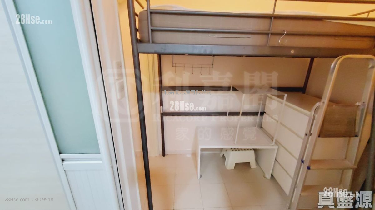 Po Yue Yuk Building Sell 3 Bedrooms 1,114 ft² Po Yue Yuk Building Sell 3 Bedrooms 1,114 ft²