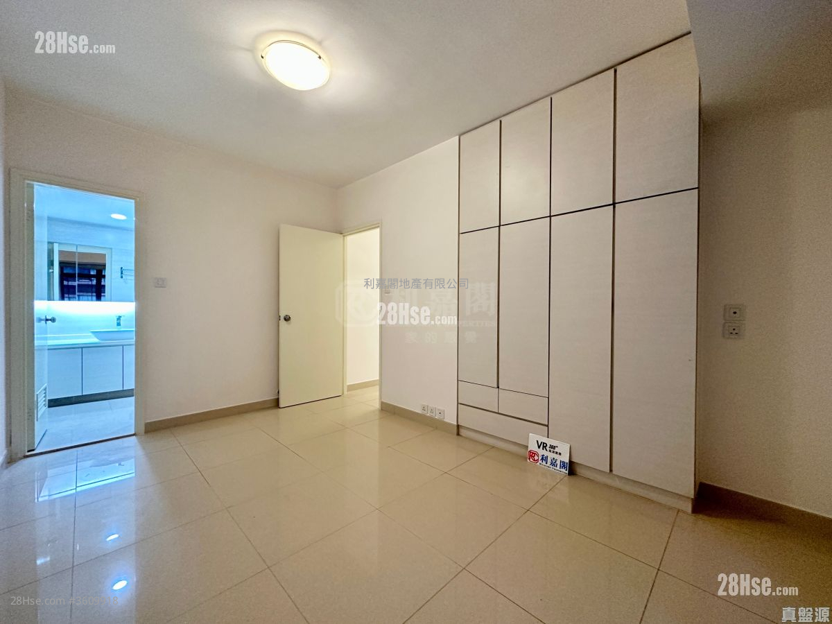 Po Yue Yuk Building Sell 3 Bedrooms 1,114 ft² Po Yue Yuk Building Sell 3 Bedrooms 1,114 ft²