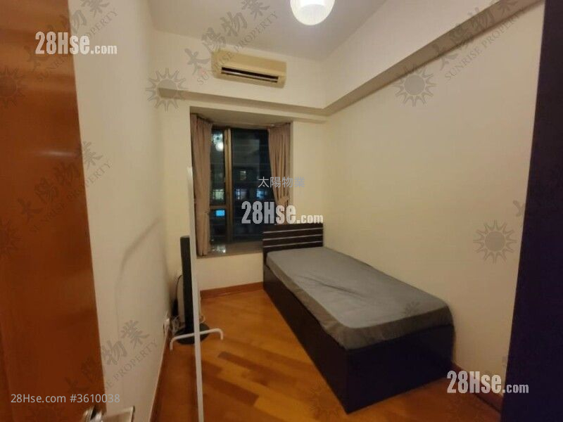 Royal Peninsula Sell 3 Bedrooms 962 ft² Royal Peninsula Sell 3 Bedrooms 962 ft²