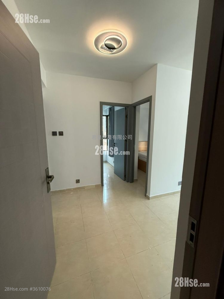 Garden Heights Rental 2 Bedrooms , 1 Bathroom 321 ft² Garden Heights Rental 2 Bedrooms , 1 Bathroom 321 ft²