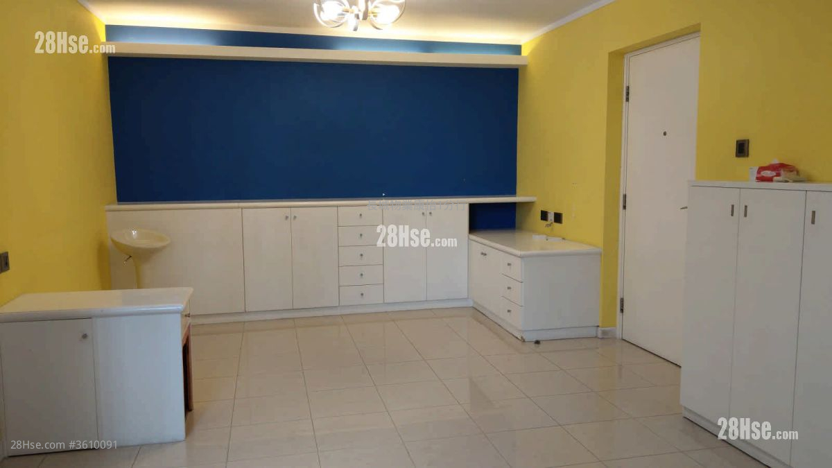 Kornhill Garden Sell 3 Bedrooms , 1 Bathroom 592 ft² Kornhill Garden Sell 3 Bedrooms , 1 Bathroom 592 ft²