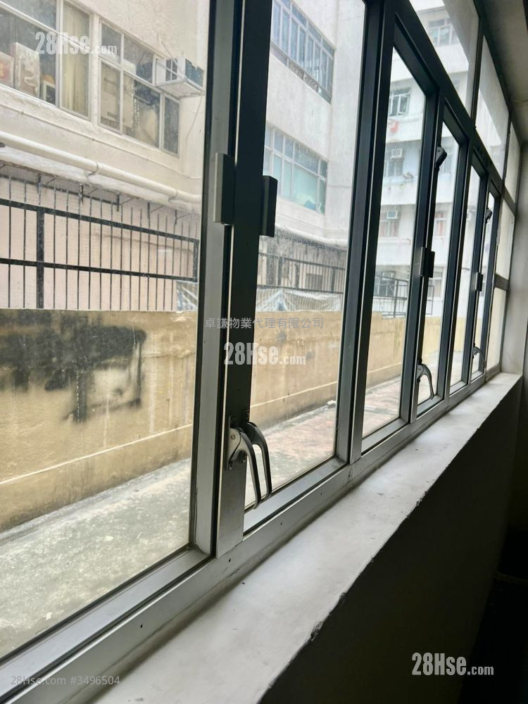 旭日街工廈 Rental Studio , 1 Toilet 旭日街工廈 Rental Studio , 1 Toilet