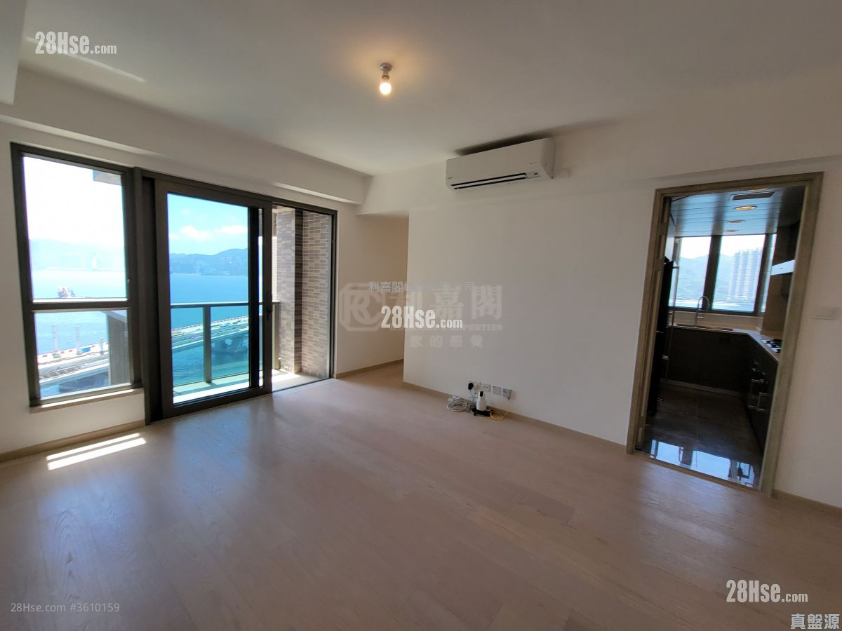 Sea To Sky Rental 4 Bedrooms , 4 Bathrooms 1,077 ft² Sea To Sky Rental 4 Bedrooms , 4 Bathrooms 1,077 ft²