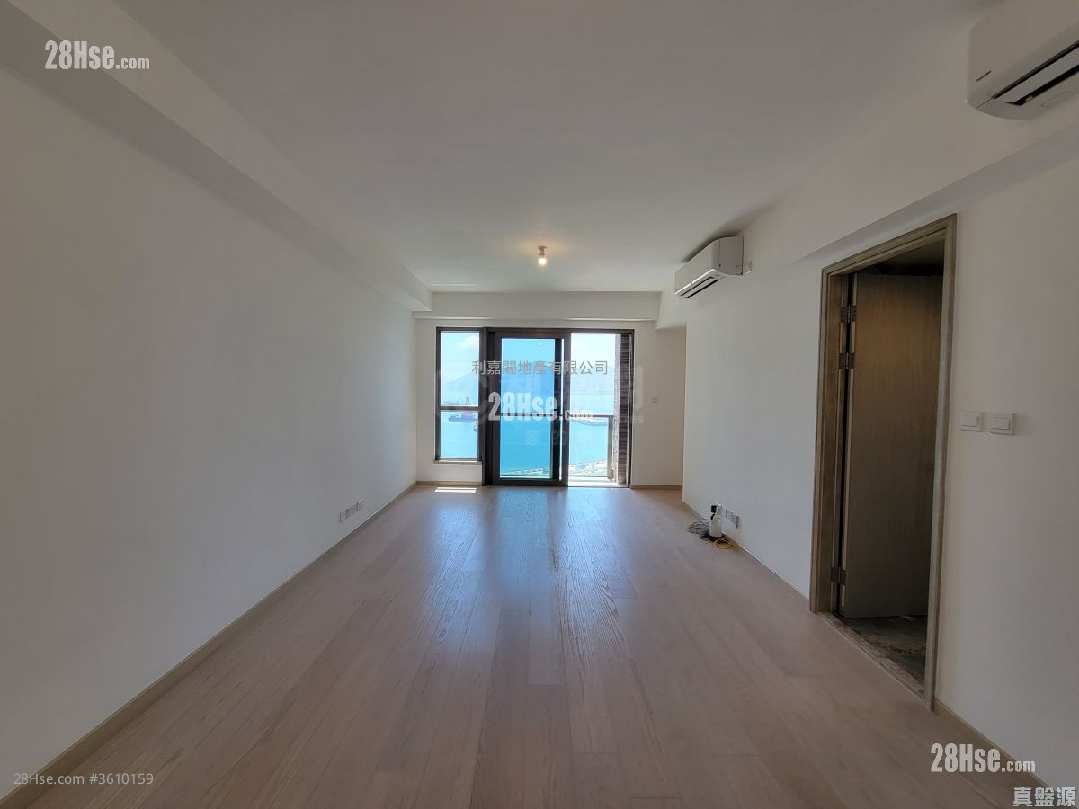 Sea To Sky Rental 4 Bedrooms , 4 Bathrooms 1,077 ft² Sea To Sky Rental 4 Bedrooms , 4 Bathrooms 1,077 ft²