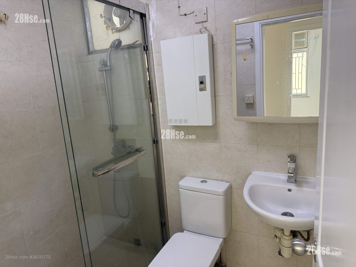 Taikoo Shing Rental 3 Bedrooms , 1 Bathroom 582 ft² Taikoo Shing Rental 3 Bedrooms , 1 Bathroom 582 ft²