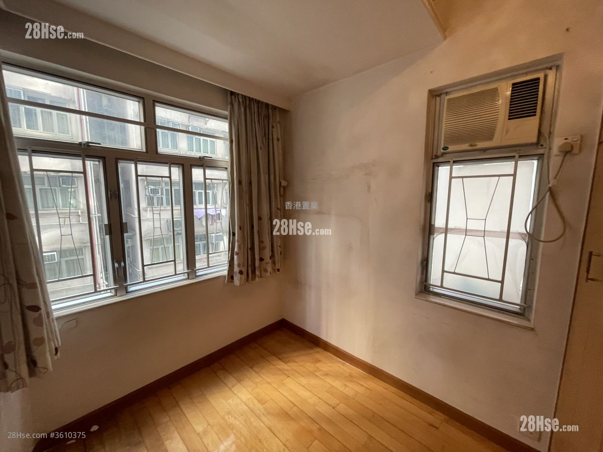 Hoi Hing Building Sell 2 Bedrooms 327 ft² Hoi Hing Building Sell 2 Bedrooms 327 ft²