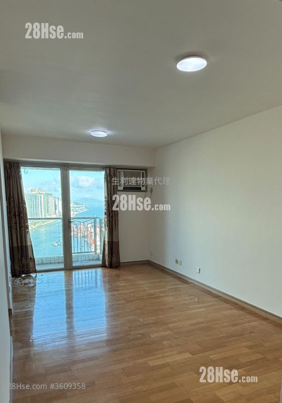Grand Waterfront Rental 3 Bedrooms , 2 Bathrooms 621 ft² Grand Waterfront Rental 3 Bedrooms , 2 Bathrooms 621 ft²
