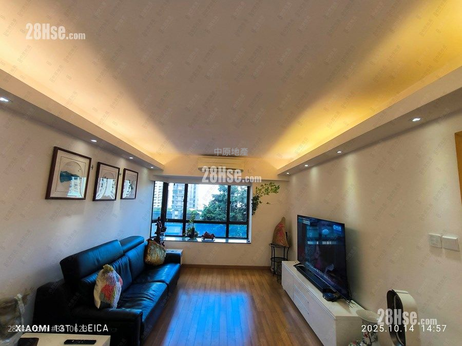 Skylight Tower Sell 3 Bedrooms , 2 Bathrooms 1,119 ft² Skylight Tower Sell 3 Bedrooms , 2 Bathrooms 1,119 ft²