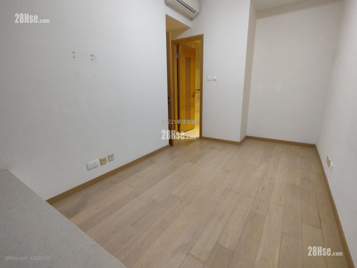 Grand Austin Rental 2 Bedrooms , 1 Bathroom 632 ft² Grand Austin Rental 2 Bedrooms , 1 Bathroom 632 ft²