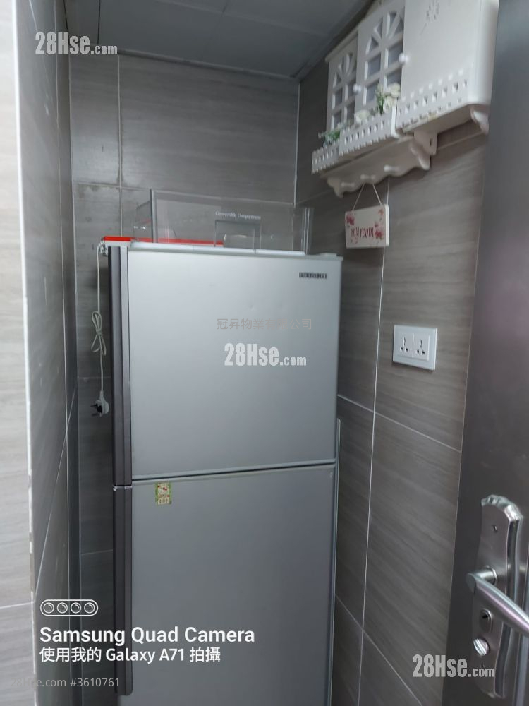 Ming Tak Building Rental 180 ft² Ming Tak Building Rental 180 ft²