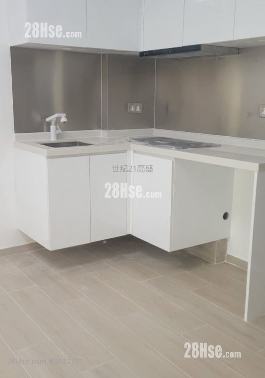 Tai Sing House Rental 3 Bedrooms , 1 Bathroom 312 ft² Tai Sing House Rental 3 Bedrooms , 1 Bathroom 312 ft²