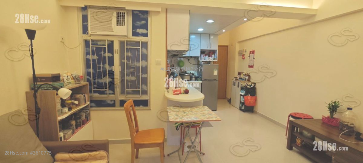Oceanic Mansion Sell 2 Bedrooms , 1 Bathroom 359 ft²