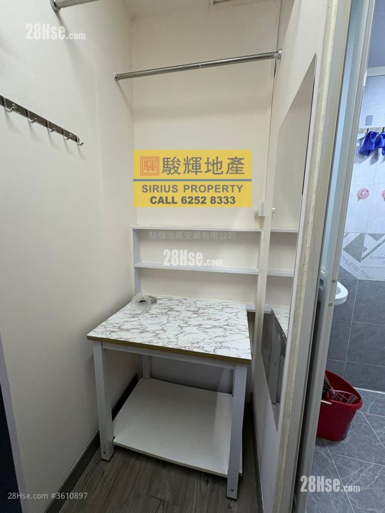 Lyton Building Rental 160 ft² Lyton Building Rental 160 ft²