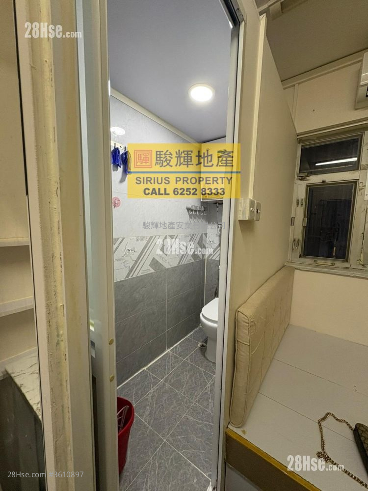 Lyton Building Rental 160 ft² Lyton Building Rental 160 ft²