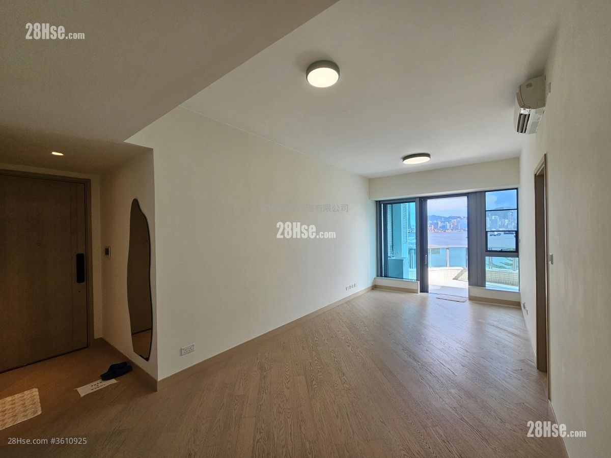 Grand Victoria Rental 4 Bedrooms , 2 Bathrooms 948 ft² Grand Victoria Rental 4 Bedrooms , 2 Bathrooms 948 ft²