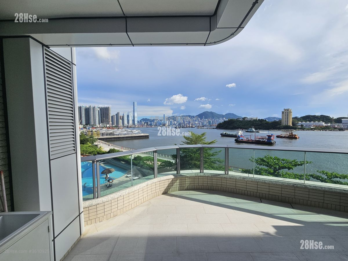 Grand Victoria Rental 4 Bedrooms , 2 Bathrooms 948 ft² Grand Victoria Rental 4 Bedrooms , 2 Bathrooms 948 ft²
