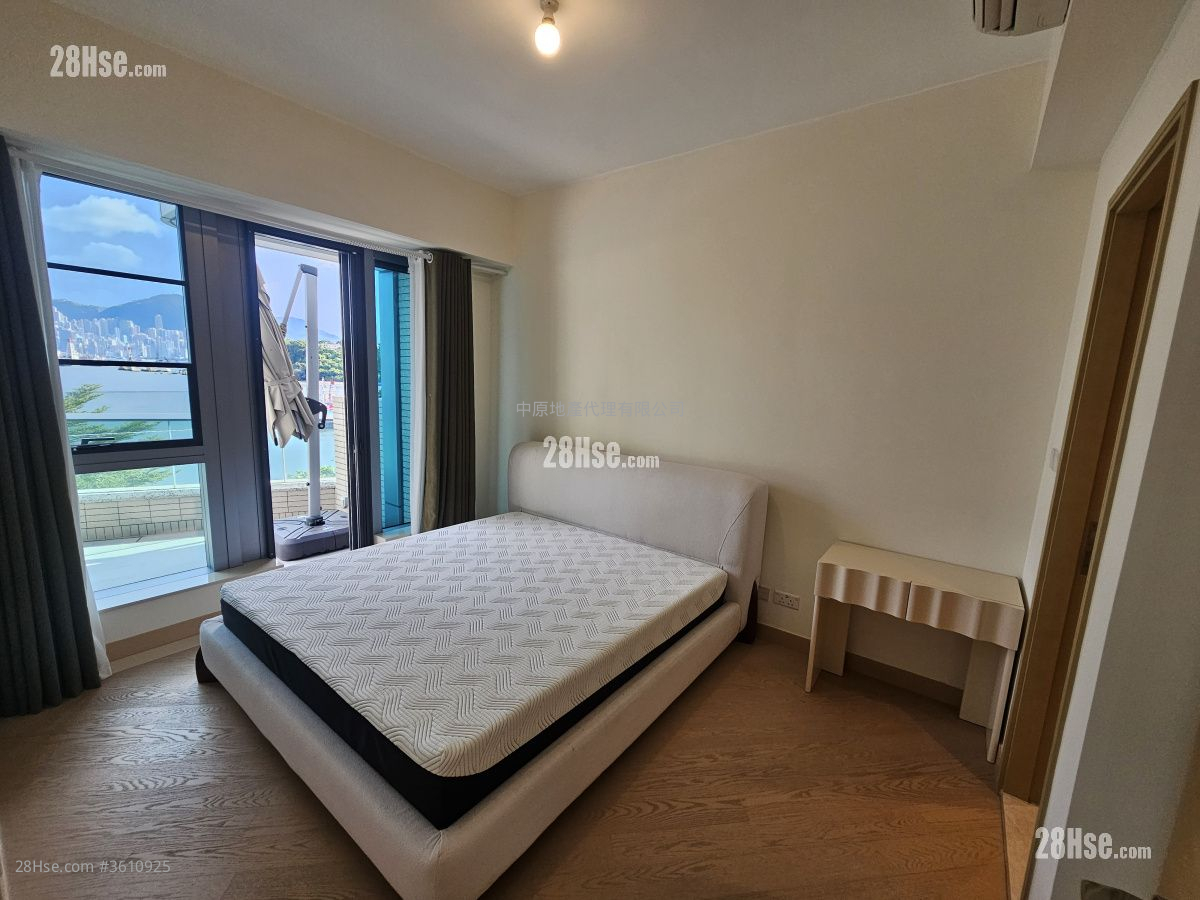 Grand Victoria Rental 4 Bedrooms , 2 Bathrooms 948 ft² Grand Victoria Rental 4 Bedrooms , 2 Bathrooms 948 ft²