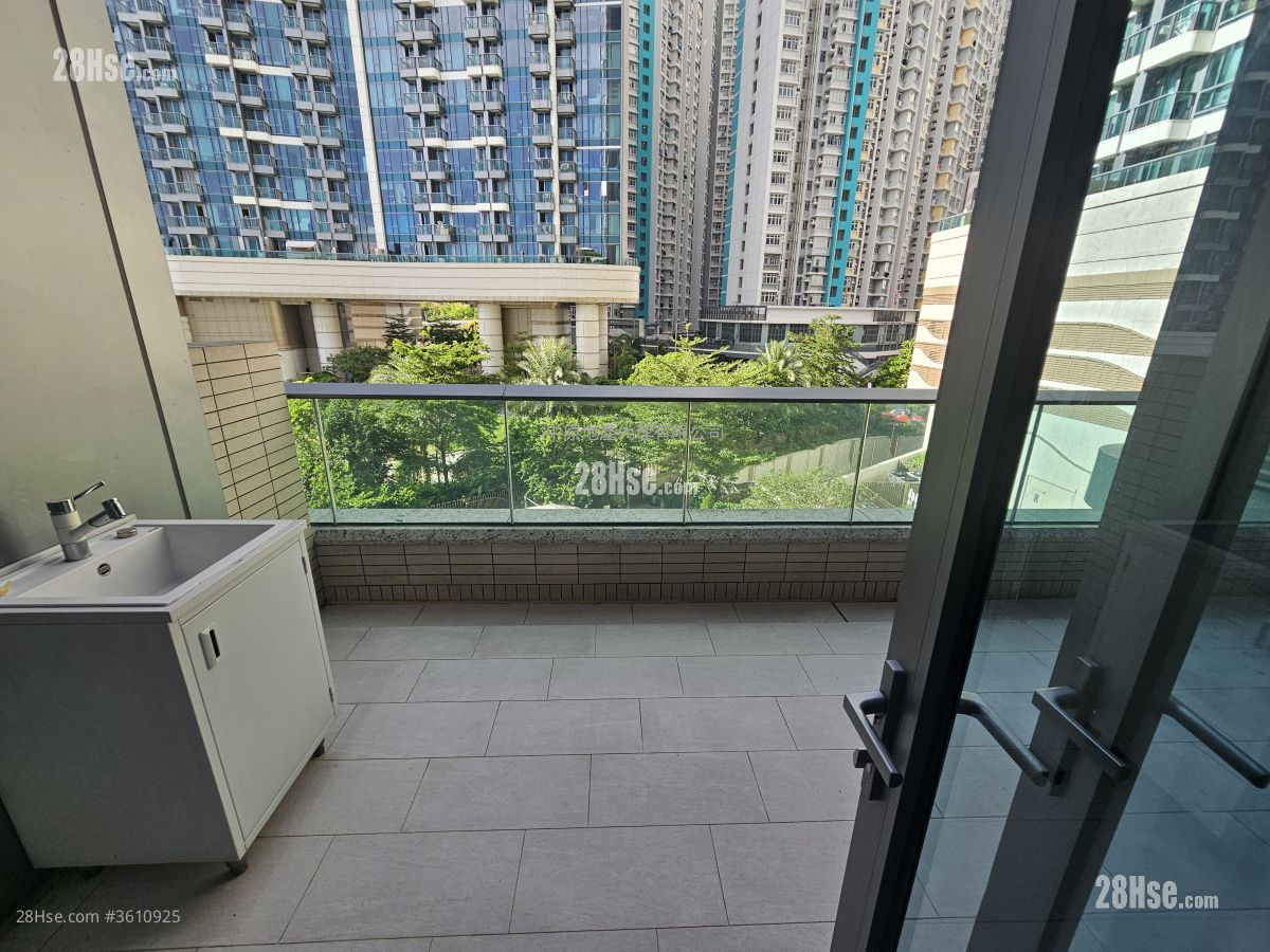 Grand Victoria Rental 4 Bedrooms , 2 Bathrooms 948 ft² Grand Victoria Rental 4 Bedrooms , 2 Bathrooms 948 ft²
