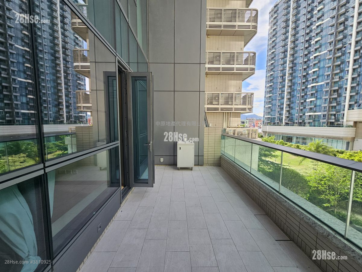 Grand Victoria Rental 4 Bedrooms , 2 Bathrooms 948 ft² Grand Victoria Rental 4 Bedrooms , 2 Bathrooms 948 ft²