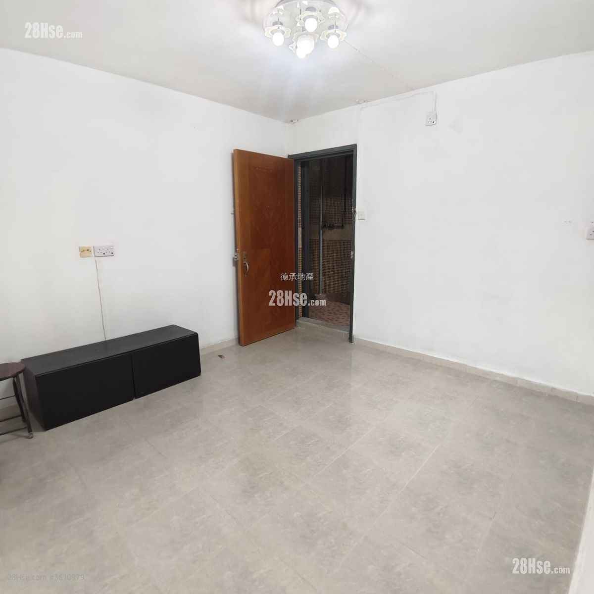 Tin Ping Estate Rental 2 Bedrooms , 1 Bathroom 407 ft² Tin Ping Estate Rental 2 Bedrooms , 1 Bathroom 407 ft²