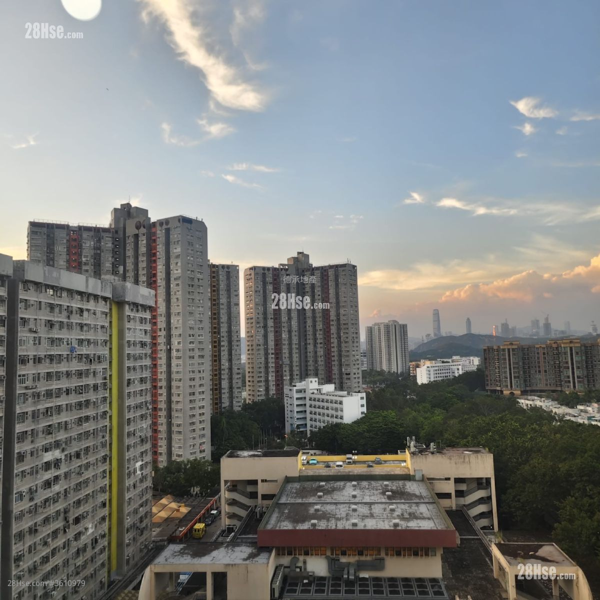 Tin Ping Estate Rental 2 Bedrooms , 1 Bathroom 407 ft² Tin Ping Estate Rental 2 Bedrooms , 1 Bathroom 407 ft²