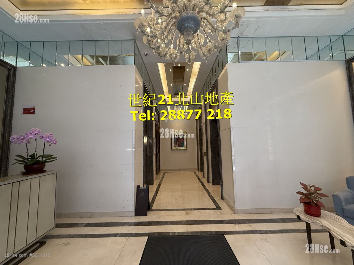 The Warren Rental 2 Bedrooms , 2 Bathrooms 612 ft² The Warren Rental 2 Bedrooms , 2 Bathrooms 612 ft²