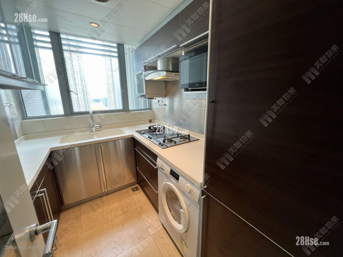 The Harbourside Rental 2 Bedrooms , 2 Bathrooms 852 ft² The Harbourside Rental 2 Bedrooms , 2 Bathrooms 852 ft²
