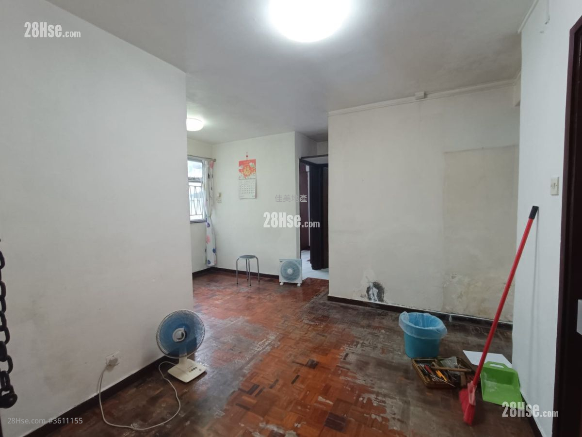 Wyler Garden Sell 2 Bedrooms , 1 Bathroom 372 ft² Wyler Garden Sell 2 Bedrooms , 1 Bathroom 372 ft²