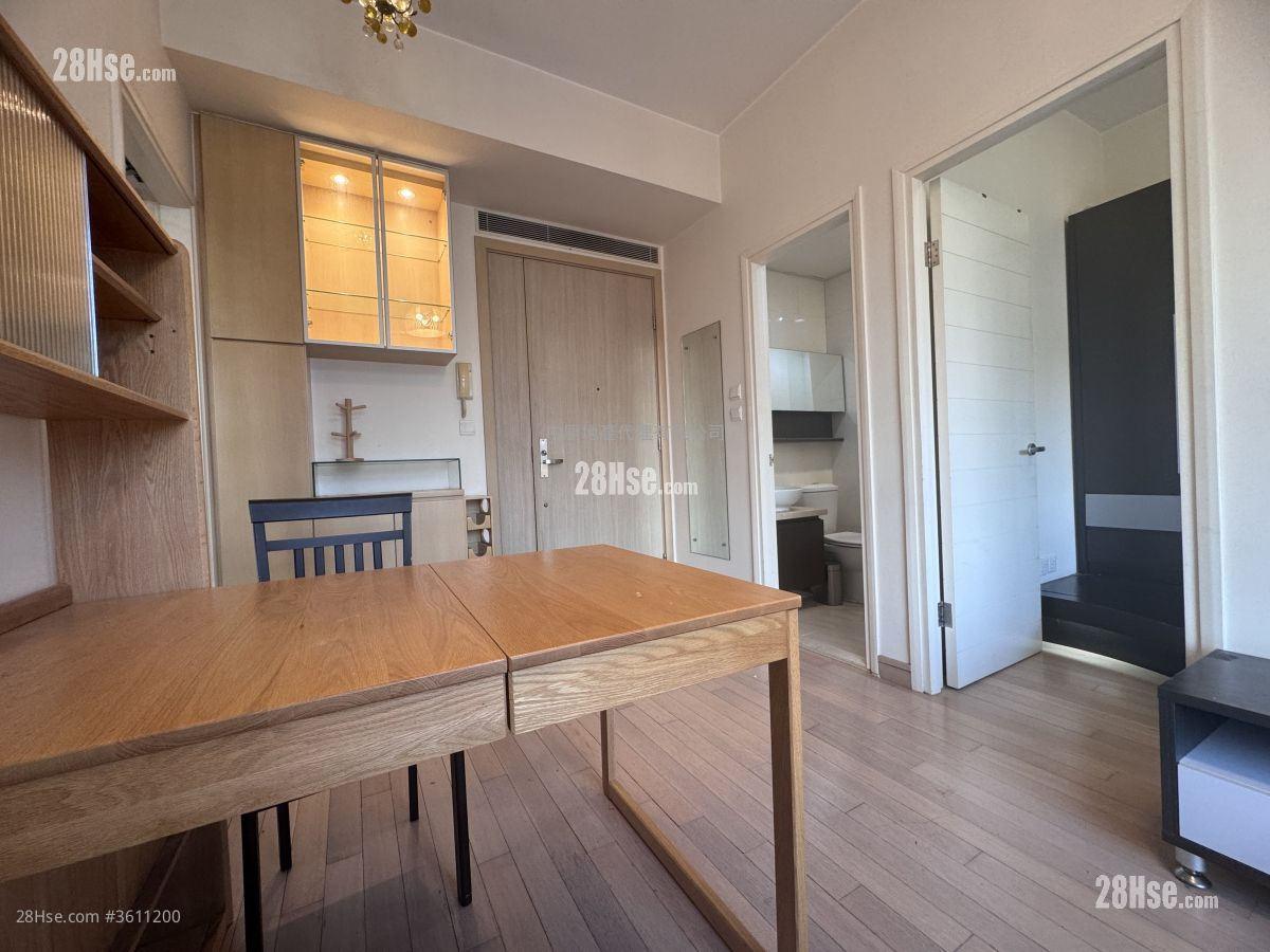 H Cube Sell 1 Bedroom , 1 Bathroom 293 ft² H Cube Sell 1 Bedroom , 1 Bathroom 293 ft²