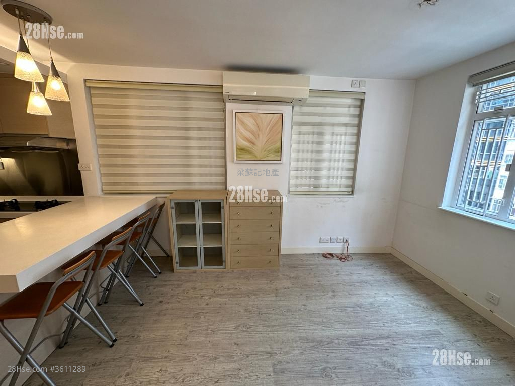 Viking Garden Sell 2 Bedrooms , 1 Bathroom 449 ft² Viking Garden Sell 2 Bedrooms , 1 Bathroom 449 ft²