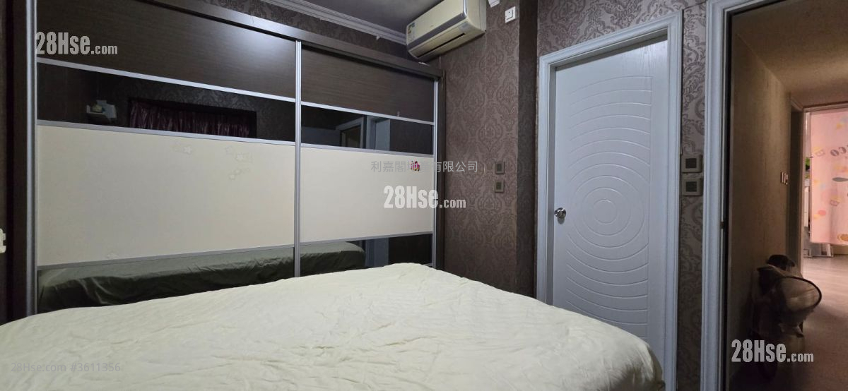 Villa Esplanada Sell 3 Bedrooms , 2 Bathrooms 671 ft² Villa Esplanada Sell 3 Bedrooms , 2 Bathrooms 671 ft²