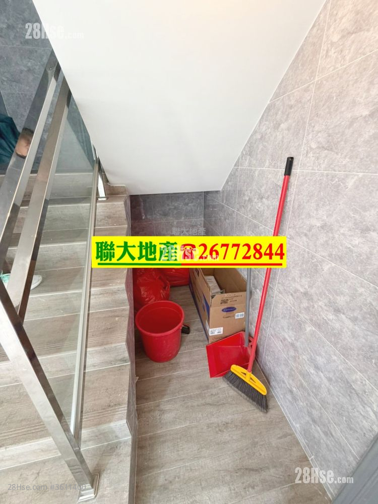 村屋 租盤 3 房 , 2 浴室 630 平方呎 村屋 租盤 3 房 , 2 浴室 630 平方呎