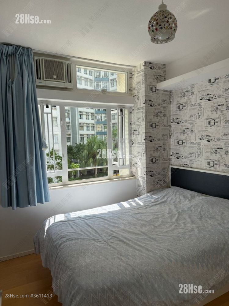 Whampoa Garden Sell 4 Bedrooms , 1 Bathroom 607 ft² Whampoa Garden Sell 4 Bedrooms , 1 Bathroom 607 ft²