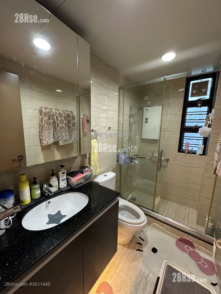 Forest Hill Sell 3 Bedrooms , 2 Bathrooms 934 ft² Forest Hill Sell 3 Bedrooms , 2 Bathrooms 934 ft²