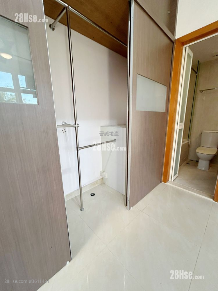 漣山 售盤 4 房 , 3 浴室 873 平方呎 漣山 售盤 4 房 , 3 浴室 873 平方呎