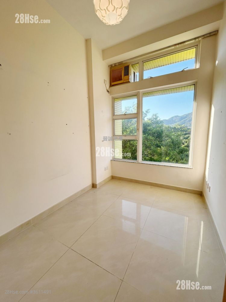 漣山 售盤 4 房 , 3 浴室 873 平方呎 漣山 售盤 4 房 , 3 浴室 873 平方呎