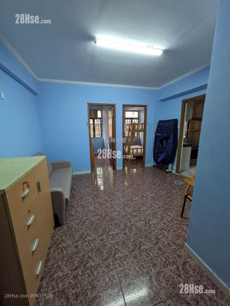 Lux Theatre Building Rental 2 Bedrooms , 1 Bathroom 378 ft²