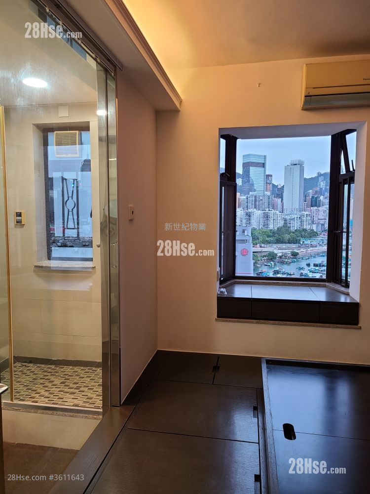 Victoria Centre Sell 3 Bedrooms , 2 Bathrooms 777 ft² Victoria Centre Sell 3 Bedrooms , 2 Bathrooms 777 ft²