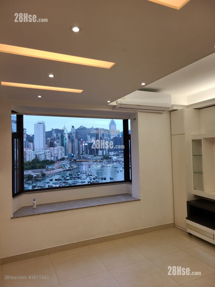 Victoria Centre Sell 3 Bedrooms , 2 Bathrooms 777 ft² Victoria Centre Sell 3 Bedrooms , 2 Bathrooms 777 ft²