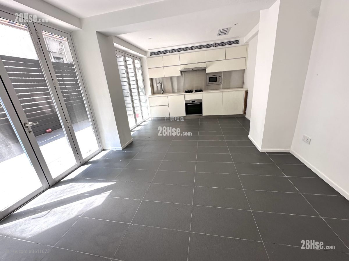 Pak Lee Building Sell 2 Bedrooms , 2 Bathrooms 633 ft² Pak Lee Building Sell 2 Bedrooms , 2 Bathrooms 633 ft²