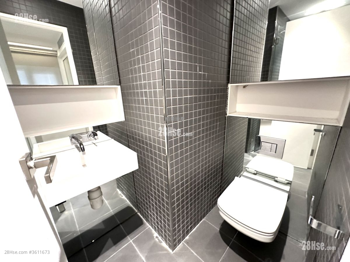 Pak Lee Building Sell 2 Bedrooms , 2 Bathrooms 633 ft² Pak Lee Building Sell 2 Bedrooms , 2 Bathrooms 633 ft²